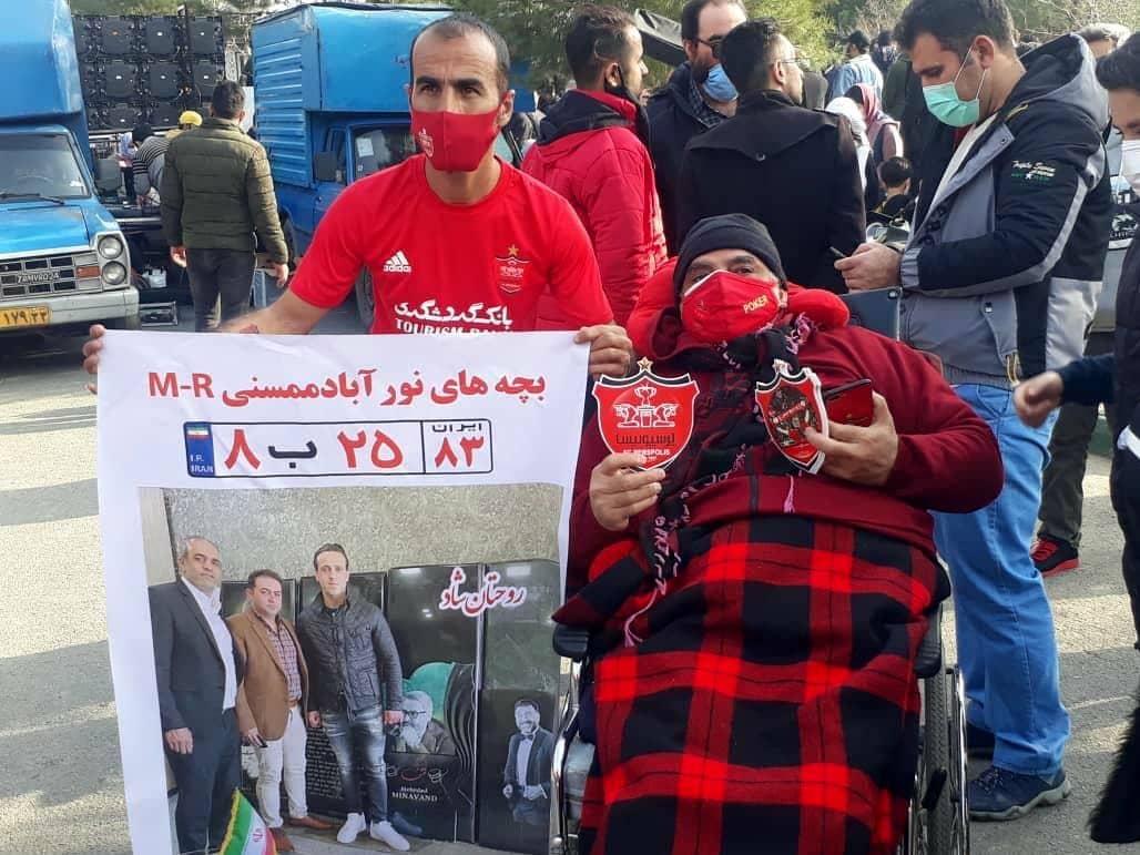 تصاویر غم انگیز/ سیل عظیم جمعیت در اولین سالگرد “علی انصاریان”