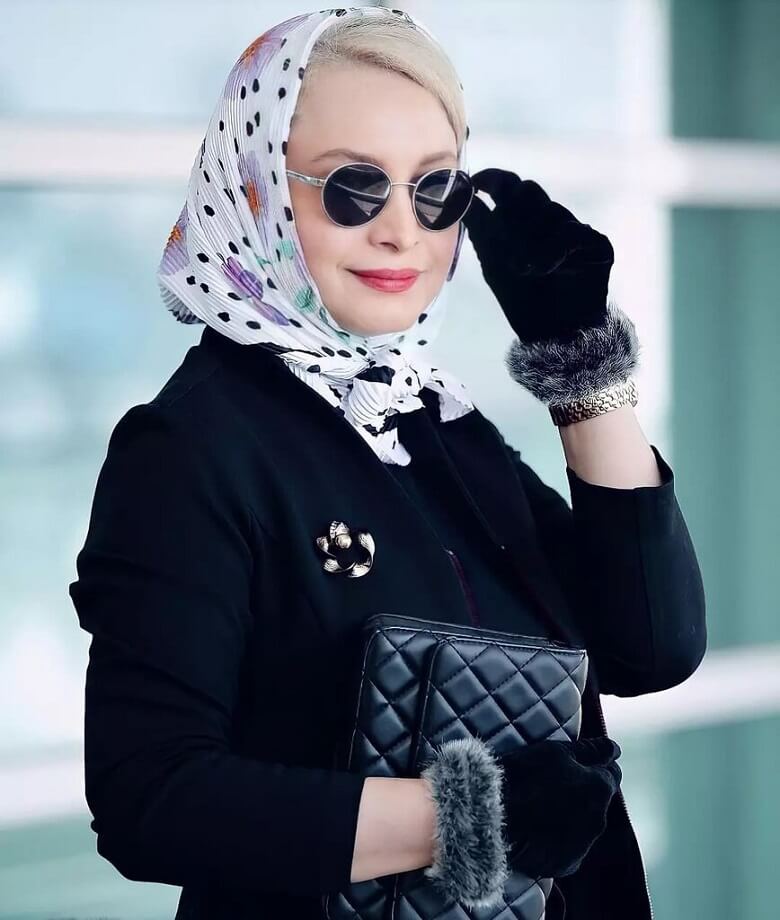 مریم کاویانی خانم دیپلمات استایل خاص دارد.