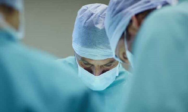 درخواست تغییر جنسیت در ایران رو به افزایش است.