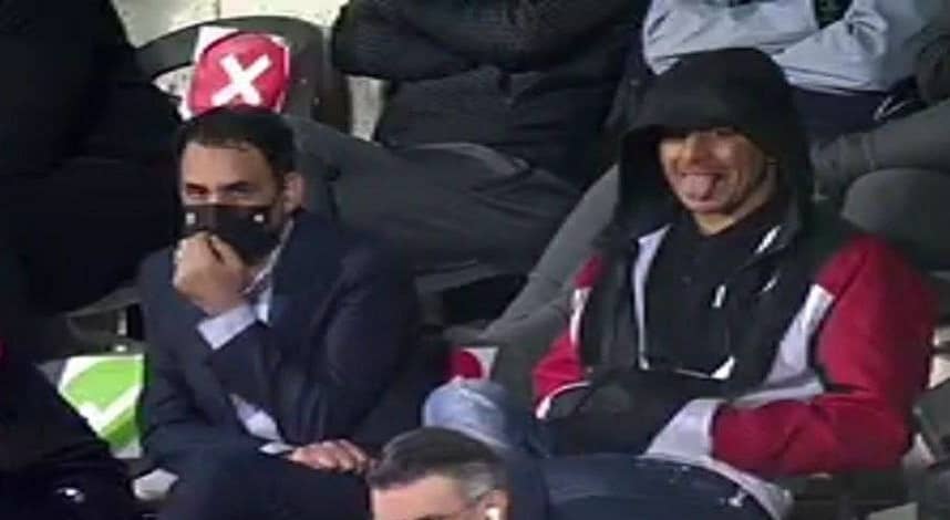 رفتار زننده بازیکن پرحاشیه پرسپولیس بعد از شکست! /عکس