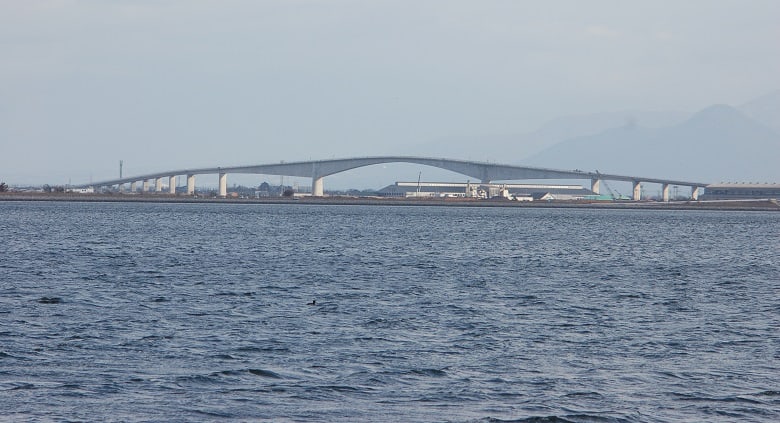 ایشیما اوهاشی ترسناک‌ترین پل ماشین رو جهان بوده است.