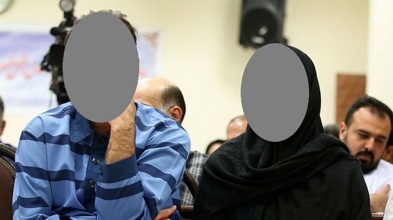 مرد از زن خواست تعدادی از دوستانش را به خانه بیاورد.