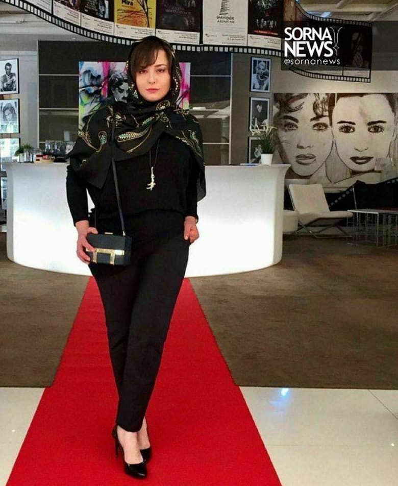 تیپ مهراوه شریفی نیا حاشیه ساز شده بود.