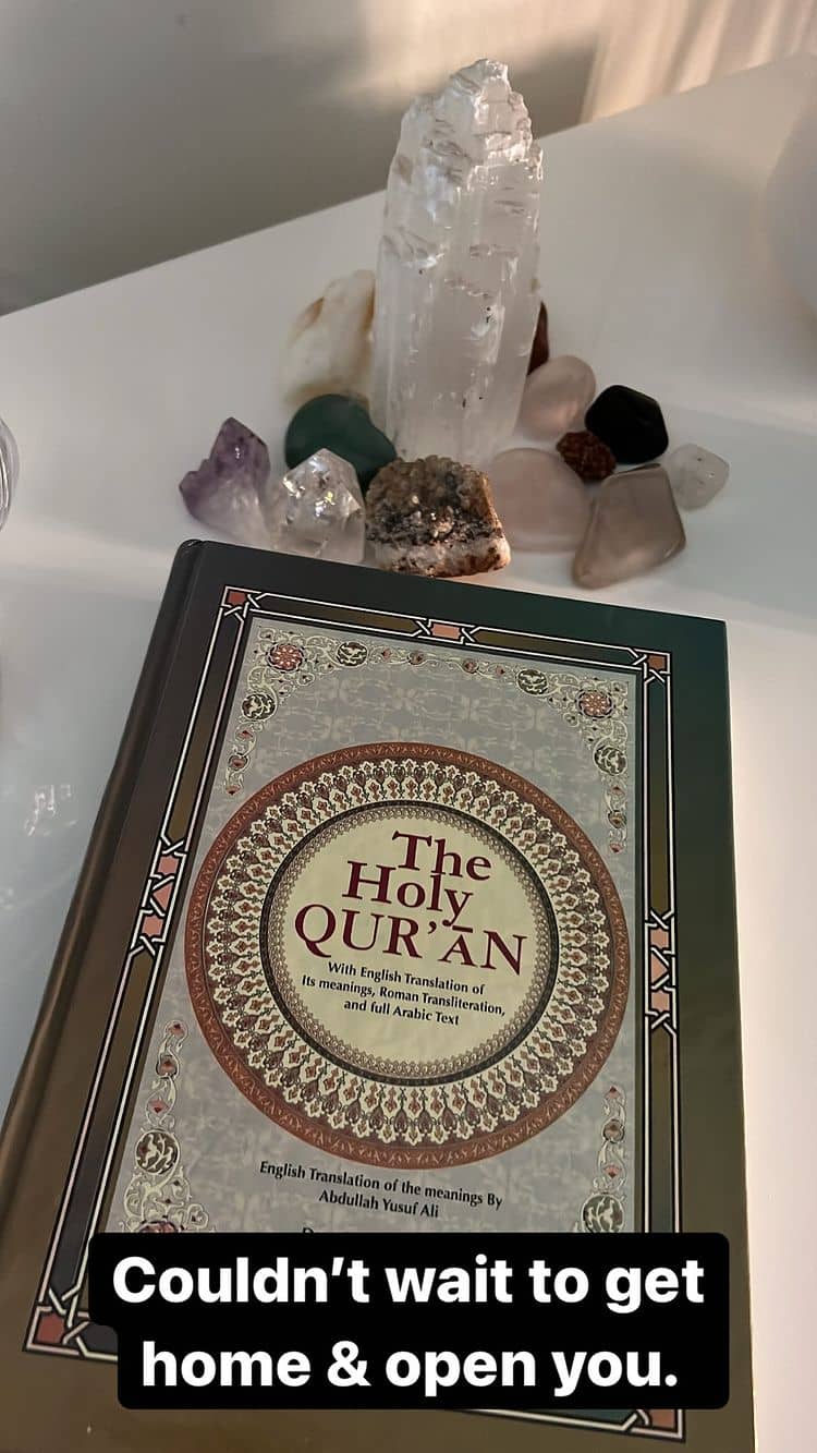 رپر مشهور آمریکایی با قرآن به آرامش می رسد.