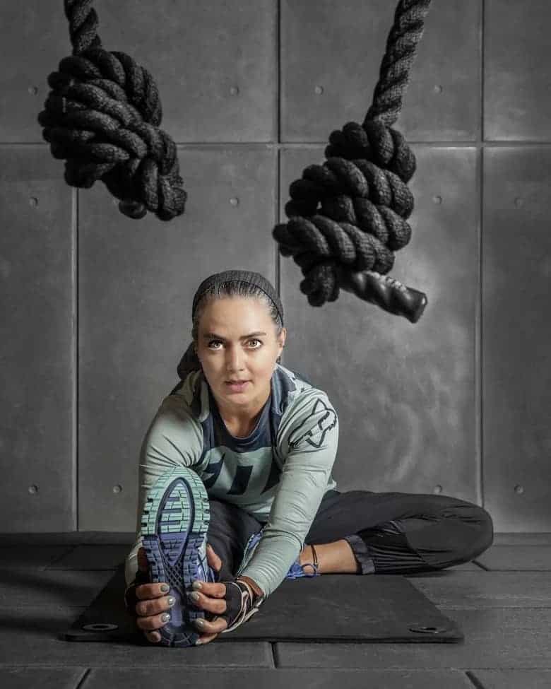 پانته آ سیروس تمرین سنگین کرده است.