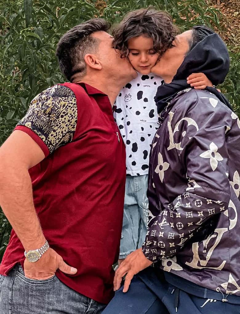 شهربانو منصوریان با کاپشن صد میلیونی‌اش احساساتی شده بود.