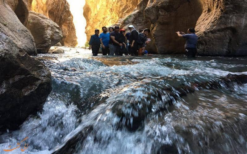 دره زمان یک منطقه خوش آب و هوا در نزدیکی تهران است