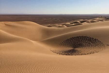 ریگ زار ترسناک و خارق العاده‌ به اسم «ریگ جن» در منطقه کویری سمنان