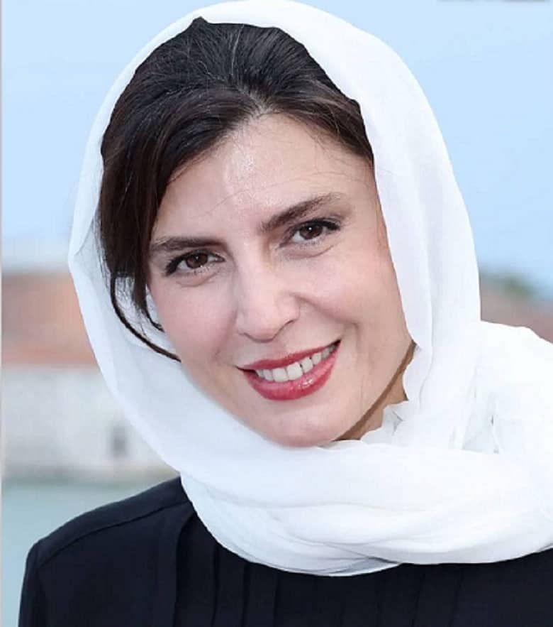 لیلا حاتمی روی فرش قرمز جشنواره ونیز عکس گرفته بود.