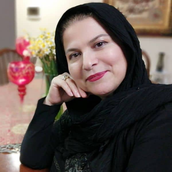 چهره جوان و شاداب شعله قهرمانی مجری سیمای خانواده