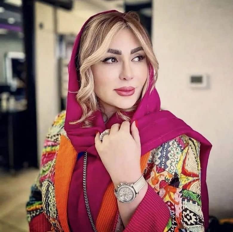 نیوشا ضیغمی باز هم تغییر کرده است.