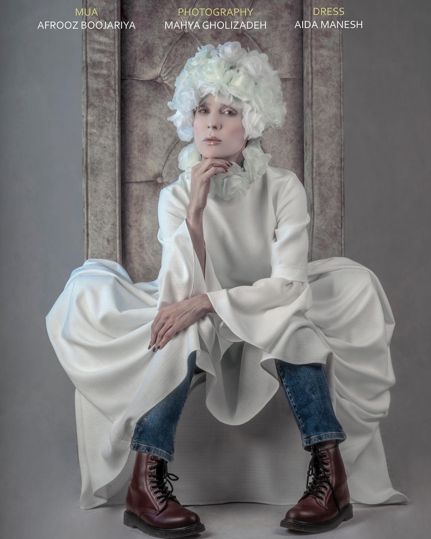 لباس عروس عجیب "خانم بازیگر ایرانی" با چکمه های قهوه ای/ عکس