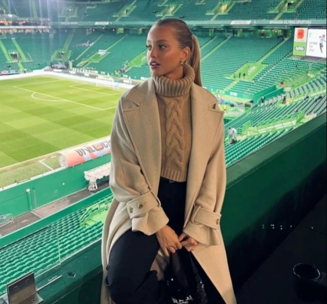 داستان عشقی ژوائو فلیکس و نامزدش به کجا کشید؟