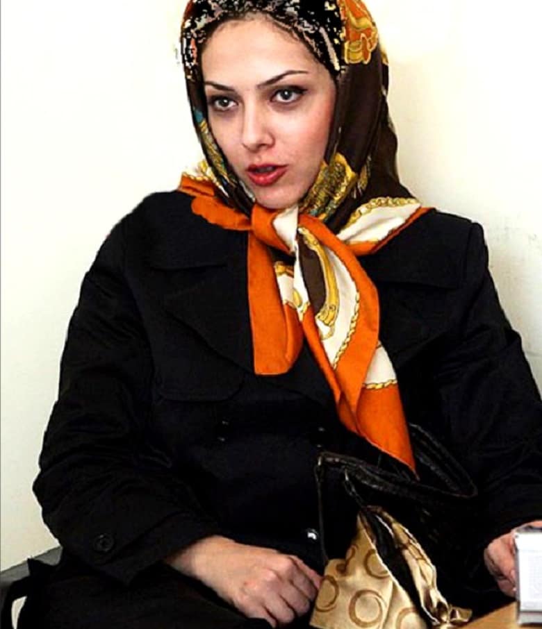 لیلا اوتادی قبل از این که به چهره‌اش دست بزند فرق داشت.