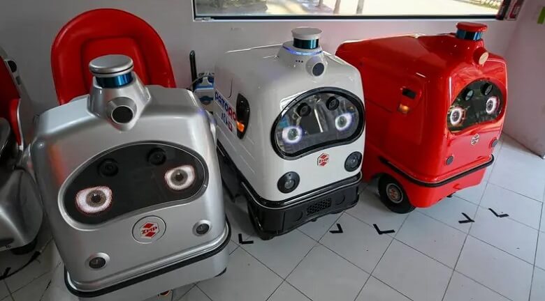 ربات های احساسی وارد خیابان های ژاپن می شوند!