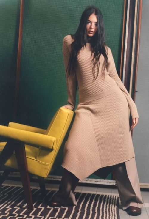 دوا دختر "مونیکا بلوچی"در پاریس