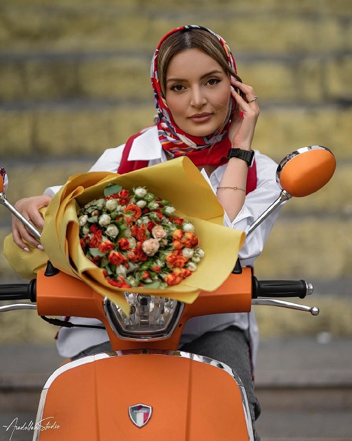 شیک ترین عکس های دیده نشده از “نیلوفر پارسا”/ تصاویر