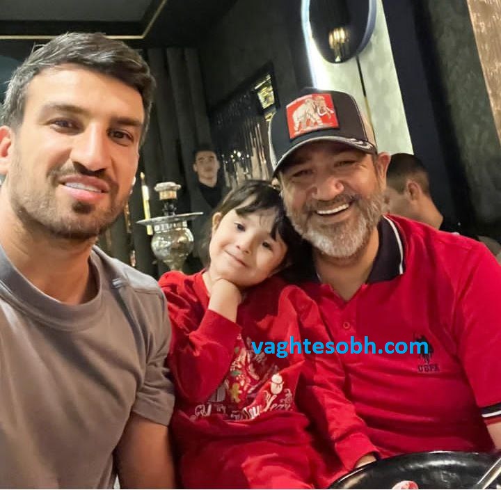 عکس/ جشن قهرمانی خصوصی و عجیب حسین ماهینی و مهران غفوریان