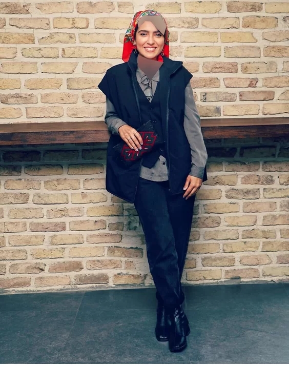 تفاوت باورنکردنی چهره و تیپ خانم بازیگر خارج از قاب تلویزیون/ تصاویر