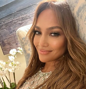 دو عکسِ سلفی که جنیفر لوپز از خودش منتشر کرد/ عکس ها