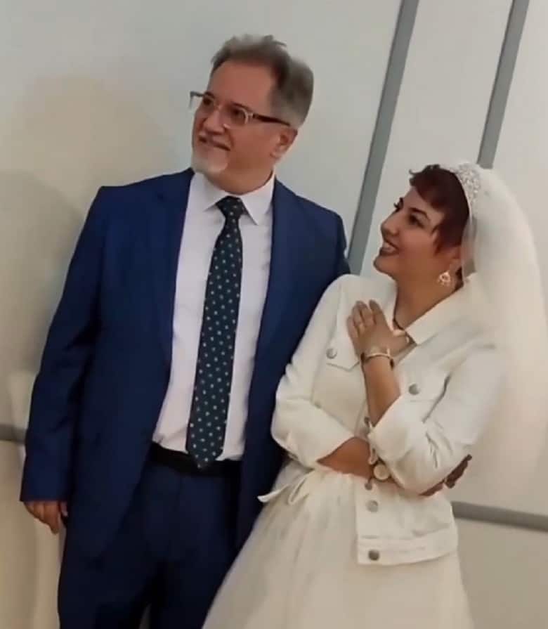 تصاویر/ لباس عروس شیک و سرسنگین و متفاوت خانم بازیگر تازه عروس