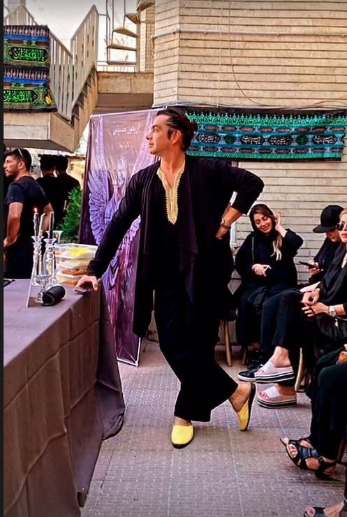 "آقای بازیگر ایرانی" در مراسم تشییع یکی از آشنایانش/ عکس