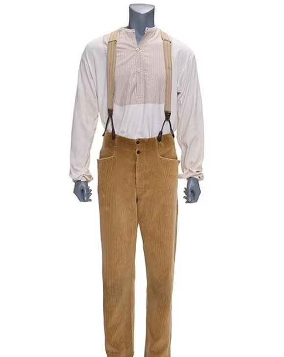 قیمت فضایی برای فروش لباس لئوناردو دیکاپریو در «تایتانیک» قیمت فضایی برای فروش لباس لئوناردو دیکاپریو در «تایتانیک»