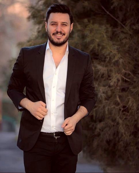 جواد عزتی عوض شد