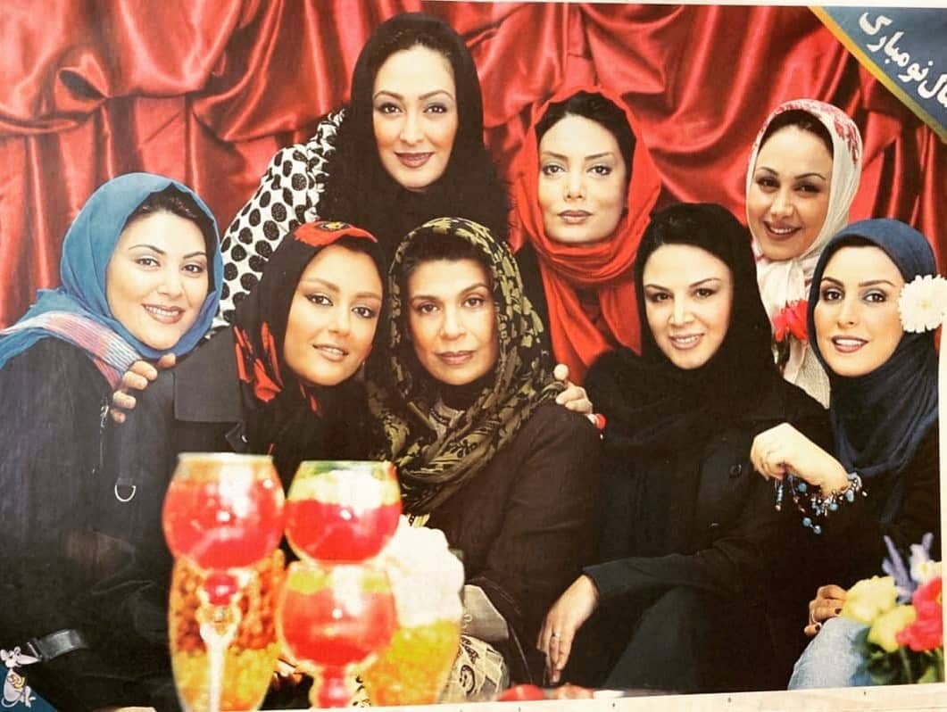 عکس زیر خاکی از چهره با ارایش بازیگران زن و سلبریتی.