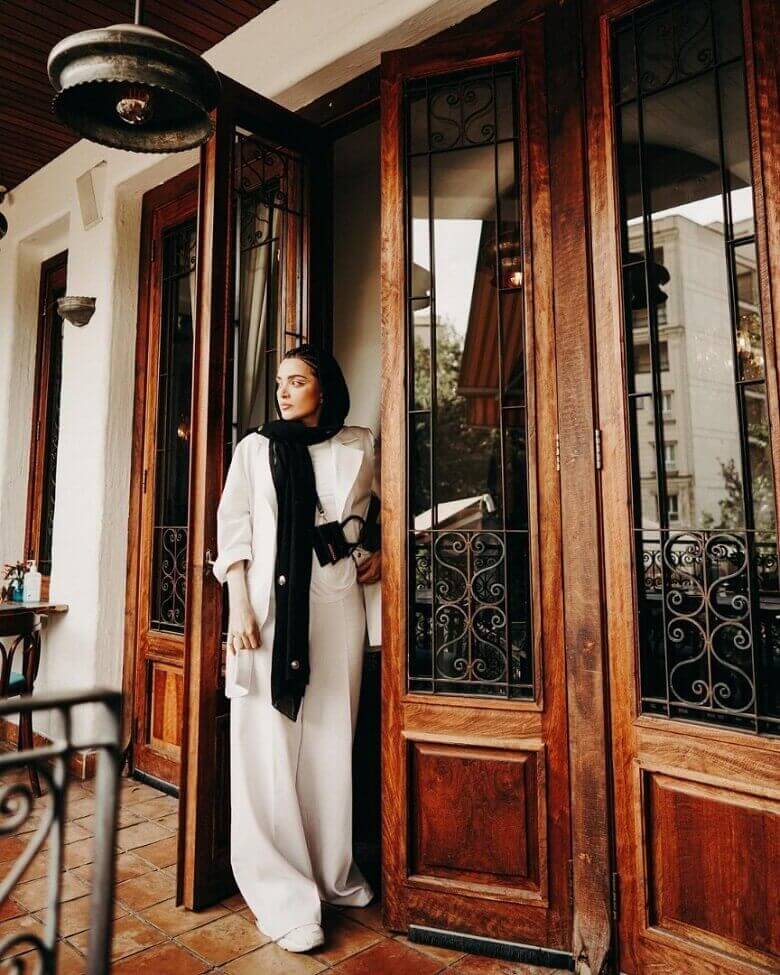 بهنوش طباطبایی در فضایی کاملا اروپایی دیده شد.