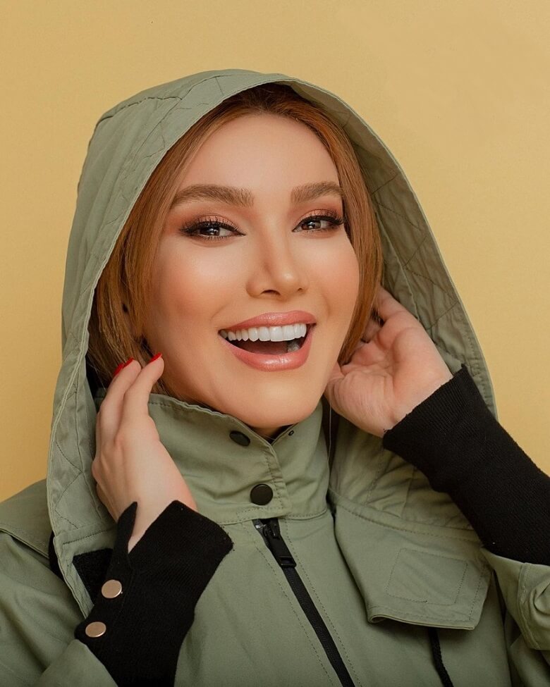 متین ستوده با خنده‌ای از اعماق وجود حسرت خورد.