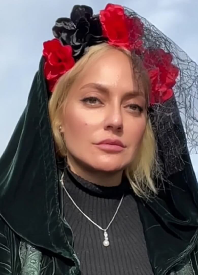 مهناز افشار آرایش عجیب و غریب کرد.