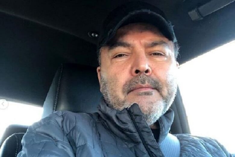 فریبرز عرب نیا شرط های عجیبی دارند.