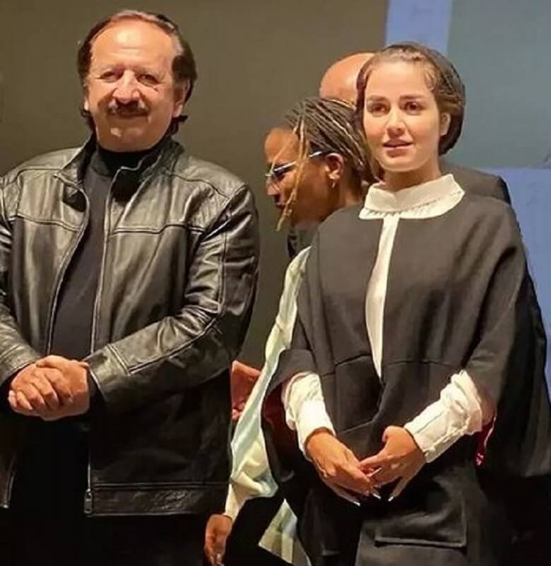 افسانه پاکرو در جشنواره‌ای در ترکیه بیبی فیس است.